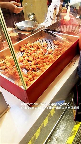 【食。板橋環球】繼光香香雞：蒜脆杏鮑菇&蜜檸冰茶。有吃有喝好幸福。方便快速。