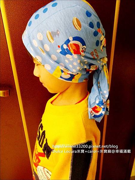 【穿搭。多功能魔術頭巾。微笑MIT】KUSOTOP：多功能魔術頭巾。哆啦A夢台灣製限量版魔術頭巾 HA501。微笑MIT官方直購站。透氣吸汗好東西♥