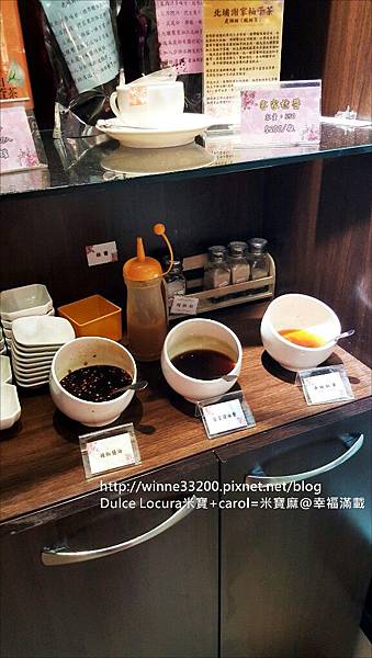 六堆伙房精緻客家麵食館┃台北中山站美食。首推鹹蛋絲瓜麵線、芋頭米粉湯，人潮多