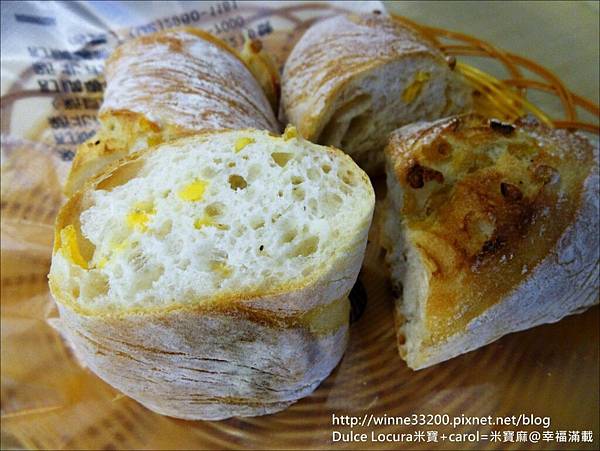 【食。板橋。麵包美食】麵包• 歌Bread Song Bakery。435文藝中心。健康、天然、養生♥