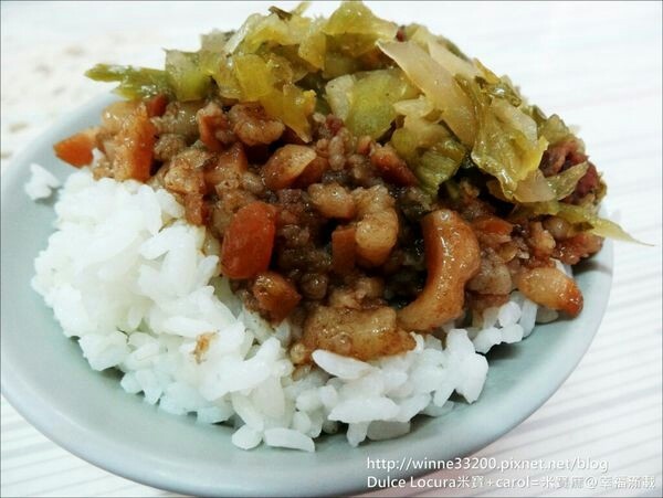 台北傳統小吃懶人包。米粉湯/雞肉飯/滷肉飯/豬腳飯。平價好吃真美味