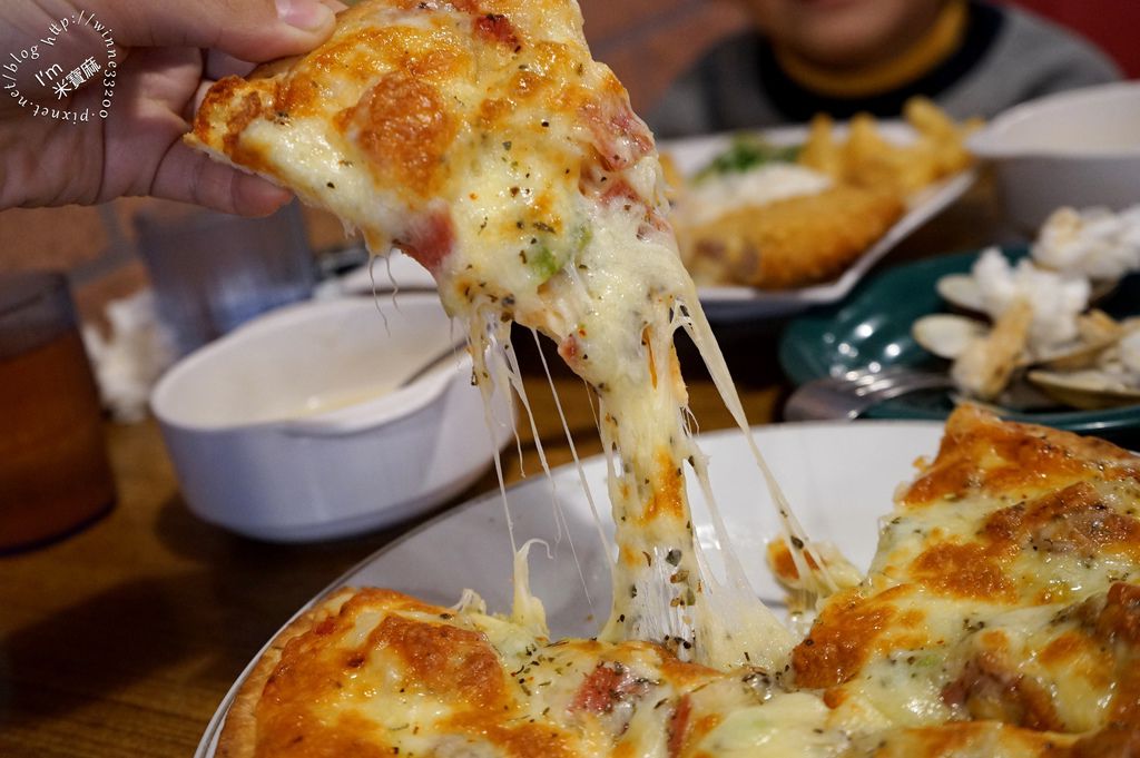 台北美食┃義麵燉飯Pizza排餐焗烤通通有。薰衣草pasta複合式餐坊。飲料湯品自助無限 @米寶麻幸福滿載