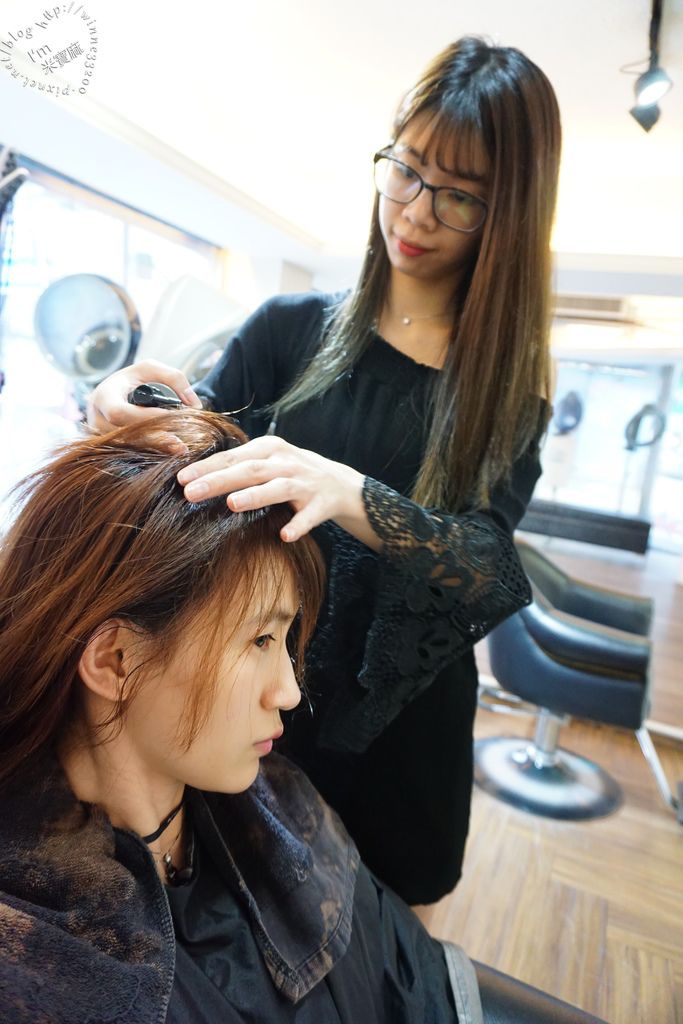 加慕秀 Hair Salon南勢角店設計師Hebe_11