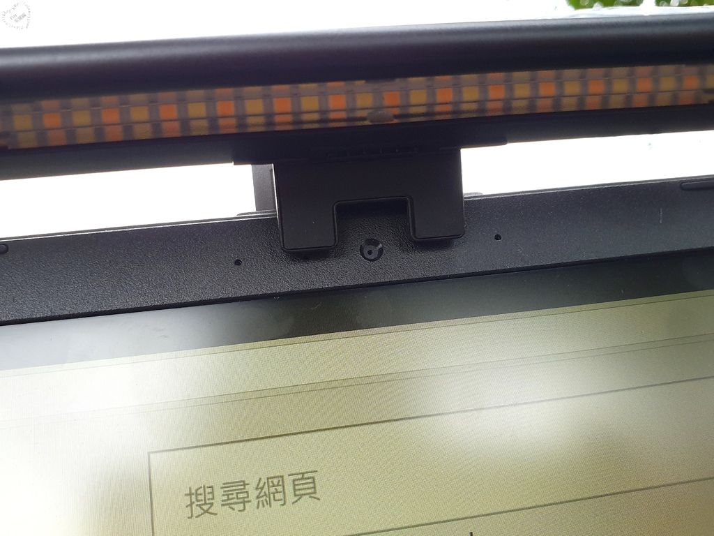 ScreenBar Lite筆電智能掛燈 (24)