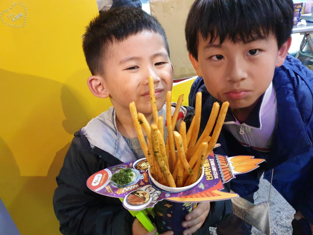 士林夜市 家湘涼麵臭豆腐 老大薯條 日本直輸 彭大媽鳥蛋達人 王子起士馬鈴薯 (17)