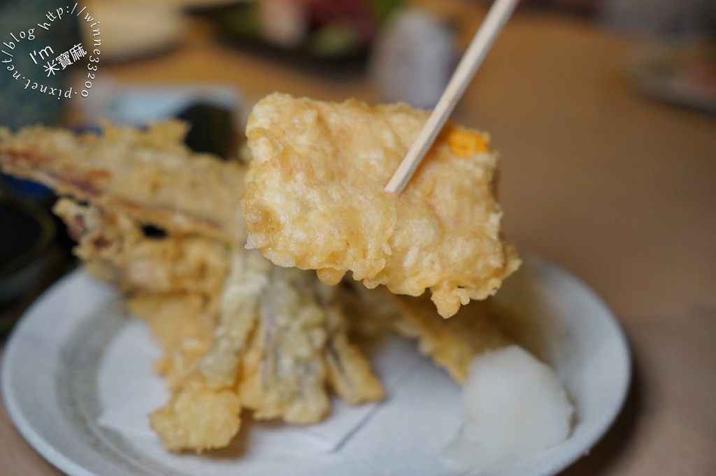 濱松屋┃中山鰻魚飯。水槽活鰻魚三吃經典對味，香烤原味鰻魚白燒也很好吃