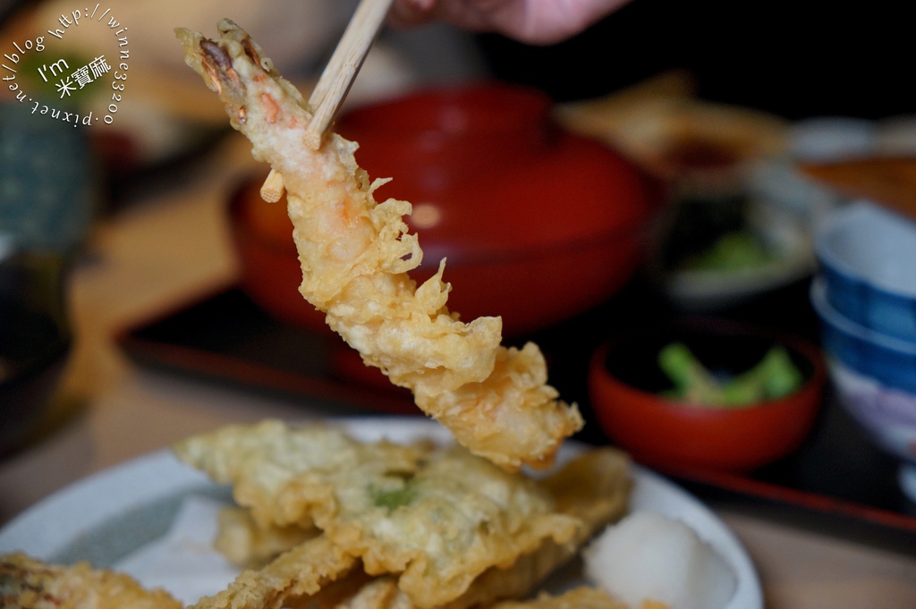 濱松屋┃中山鰻魚飯。水槽活鰻魚三吃經典對味，香烤原味鰻魚白燒也很好吃