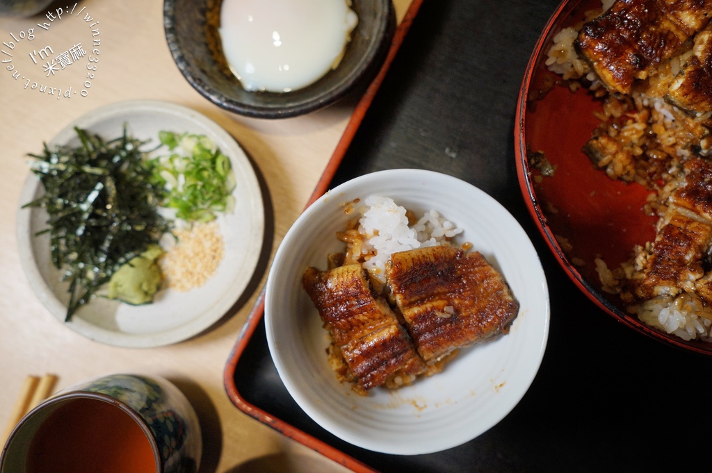 濱松屋┃中山鰻魚飯。水槽活鰻魚三吃經典對味，香烤原味鰻魚白燒也很好吃