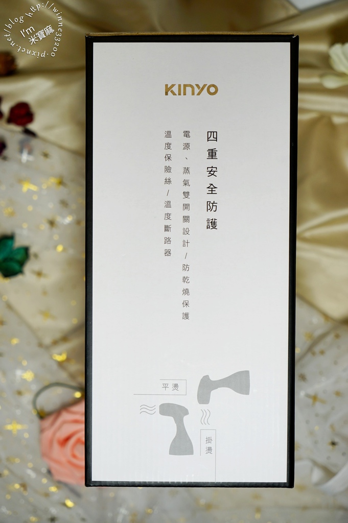 KINYO 蒸氣掛燙機┃熨燙衣物更easy的好選擇。同時擁有熨斗、掛燙機功能、外型時尚、輕巧好操作