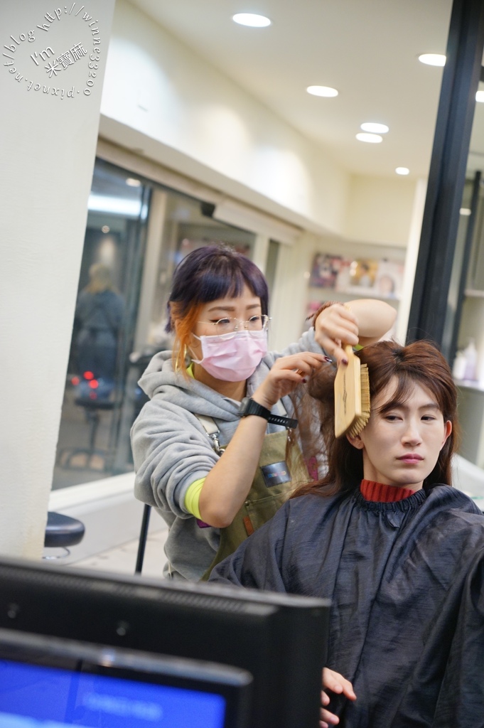 頭皮保養+護髮┃LUSSO hair salon 造型給力，呵護更周到，頭皮、髮質底子打好了，造型自然漂亮