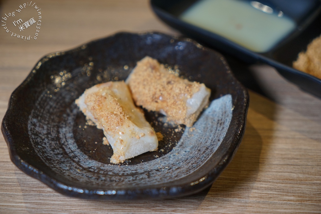 淡定人生炭火燒肉小酒館┃板橋必吃燒肉，串燒，生啤，聚餐。比東區性價比更高的燒肉，入口秒圈粉、好吃到翻天