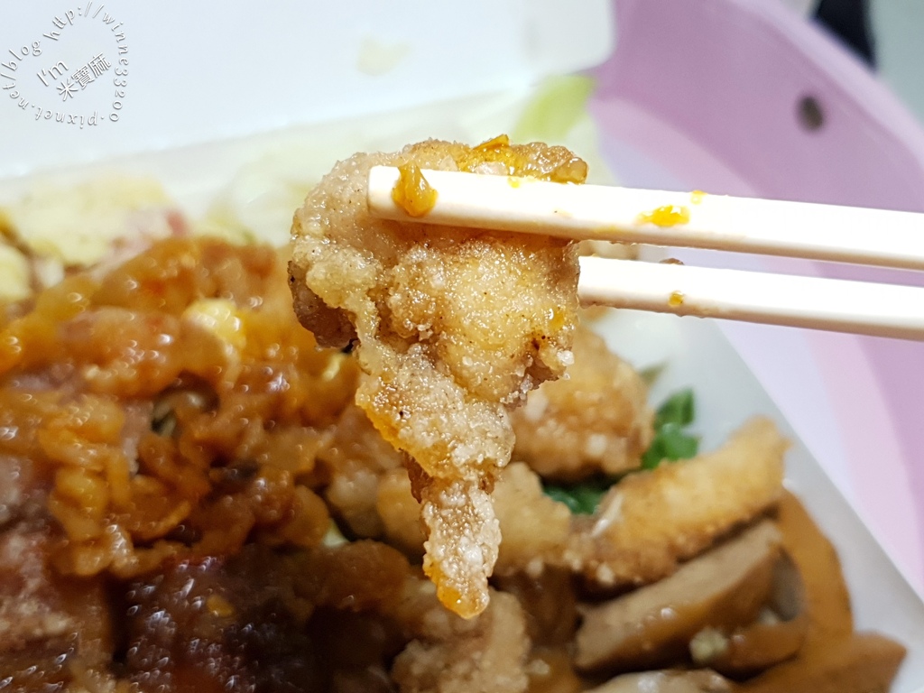 夫妻飯莊┃南機場夜市美食。未營業先排隊的人氣店家!三拼只要110元、14種主菜任你挑